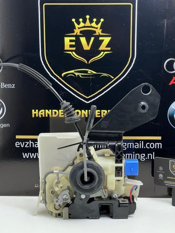Deurslot links voor VW Transporter T5 2014 Artnr3B1837015BC, Gebruikt, Voor, Volkswagen