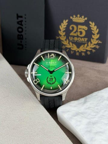 U-Boat - Darkmoon full liquid 25th Anniversary Left Hook -, Nieuw