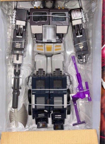 Takara Tomy - Action figure Transformers MP-04S Optimus
