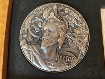 Niue. 5 Dollars 2020 Hector of troy 2 oz (Zonder