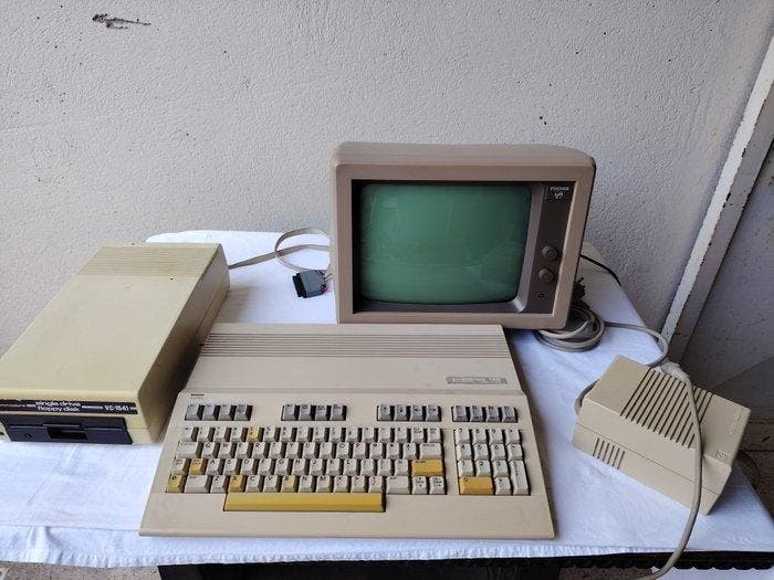 Commodore C128 - Computer (1), Spelcomputers en Games, Spelcomputers | Overige Accessoires