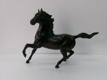 Het paard van het product, gemaakt van ijzer