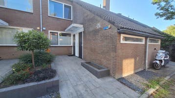Te huur: Huis Noten-bogerd in Hendrik-Ido-Ambacht, Hendrik-Ido-Ambacht, Zuid-Holland
