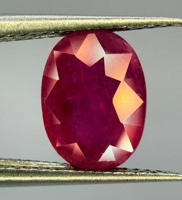 Zonder minimumprijs - 1 pcs Rood Robijn - 2.65 ct -, Sieraden, Tassen en Uiterlijk, Nieuw