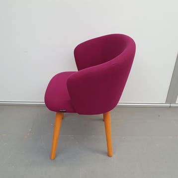 Benithem fauteuil - paarse stof, Huis en Inrichting, Ophalen of Verzenden, Nieuw