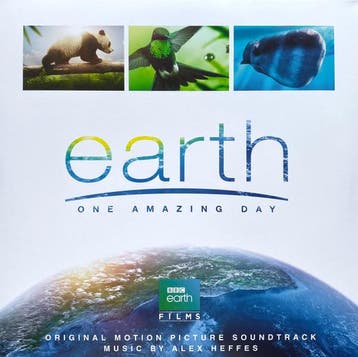Alex Heffes - Earth One Amazing Day (Original Motion Picture, Ophalen of Verzenden, Gebruikt