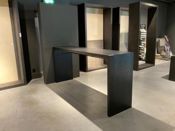 Online veiling: Presentatiemeubel/ statafel, Huis en Inrichting, Nieuw