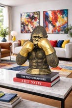 Figuur - A RESIN FIGURINE OF A BOXING GORILLA 41CM - Hars, Antiek en Kunst