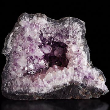 amethist - Geode - 13x18x8 cm- 1.85 kg, Verzamelen