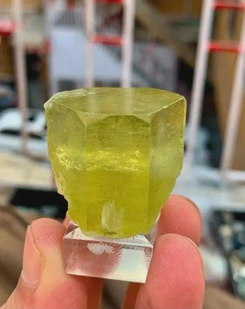 Heliodor-kristal met scherpe glans uit Skardu, Pakistan