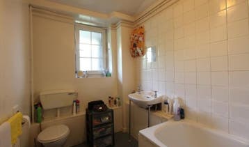 Te Huur Studio Cornelis Houtmanstraat In Den Haag, 20 tot 35 m², Den Haag