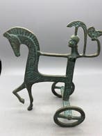 Ancient Roman chariot statue - Beeld, Ancient Roman chariot