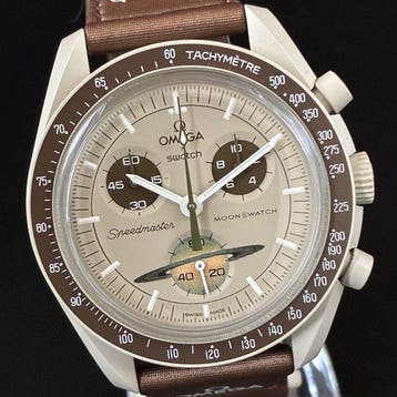 Omega x Swatch - MoonSwatch - Mission to Saturn - Zonder, Sieraden, Tassen en Uiterlijk, Horloges | Heren, Nieuw
