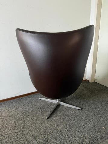 Fauteuil Fritz Hansen Egg - Gemaakt Van Leer - Nieuwstaat!, Verzenden, Zo goed als nieuw, Leer