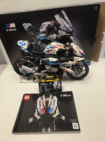 Lego Set - 42130 - Technic - LEGO Technic BMW M 1000 RR, Nieuw