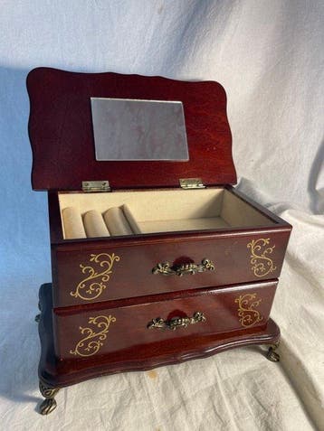 No Reserve Price - Sieradendoos - Prachtig dressoir, poten, Antiek en Kunst