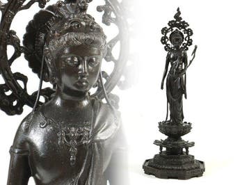 Sho Kannon Bosatsu (Kwan Yin/Guanyin) Bronze Sculpture after