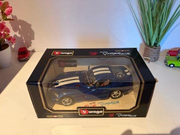Bburago 1:18 - Modelauto - Dodge Viper GTS Coupé, Nieuw