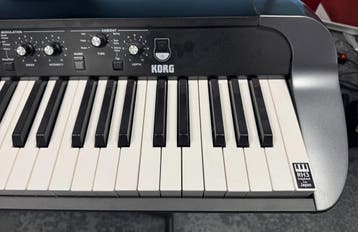Korg SV2 88, Verzenden, Zo goed als nieuw, Digitaal