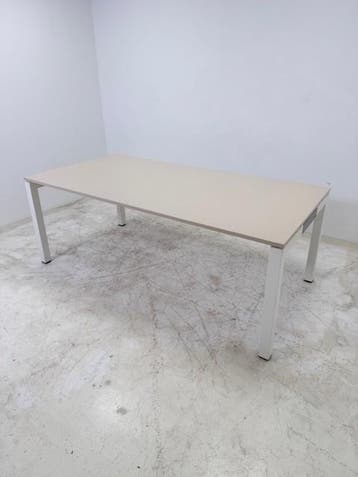 Pami B Long vergadertafel 200x100 wit zand melamine, Aankleding binnen, Ophalen of Verzenden, Gebruikt, Tafel