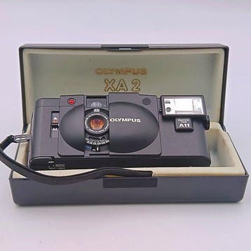 Olympus XA 2 D.Zuiko 3,5/35mm + Electroflash A11 + case | No, Nieuw