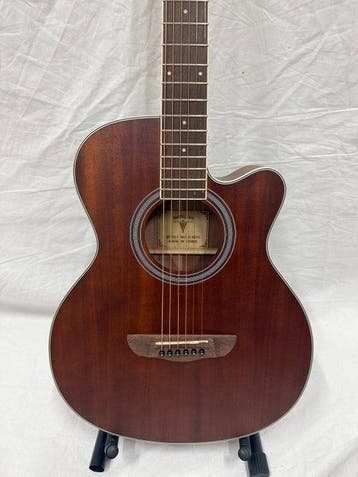Bullfighter - D-4015 – Cutaway 40 Acoustic Guitar –, Nieuw