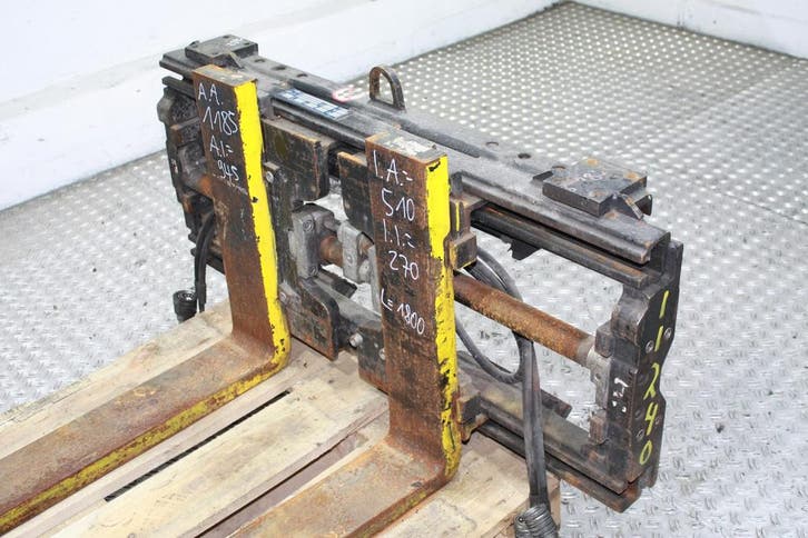 Cascade Vorkversteller eigen vorken, Zakelijke goederen, Machines en Bouw | Heftrucks en Intern transport, 2000 tot 3000 kg, Overige aandrijving