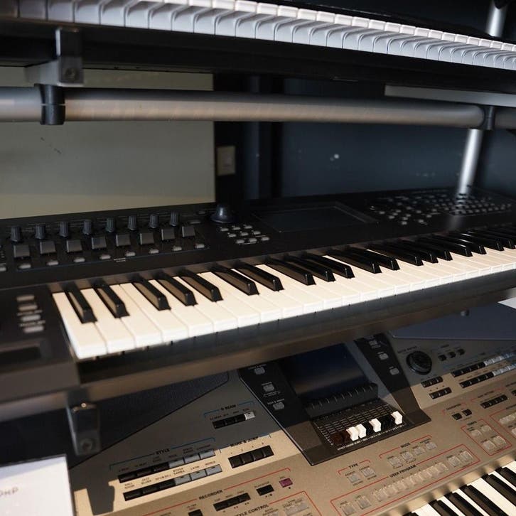 Yamaha Montage 6 synthesizer, Muziek en Instrumenten, Synthesizers, Zo goed als nieuw