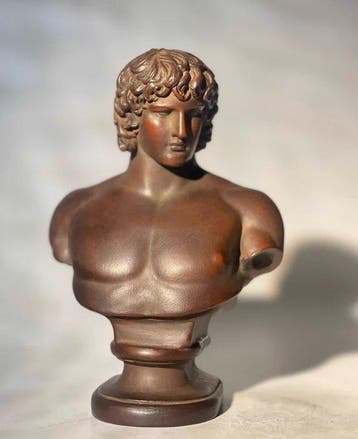 Beeld, Bust of Antinus - 17 cm - Koude aardewerk, Antiek en Kunst