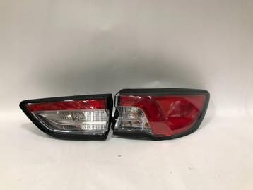 Ford Kuga III MK3 19-23 achterlamp rechts binnen + buiten LE, Verzenden, Gebruikt