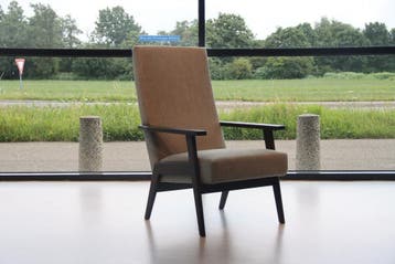 Havee Cloak fauteuil 1963 hoge rug stof Ploeg Eiken frame, Ophalen of Verzenden, Nieuw, Hout