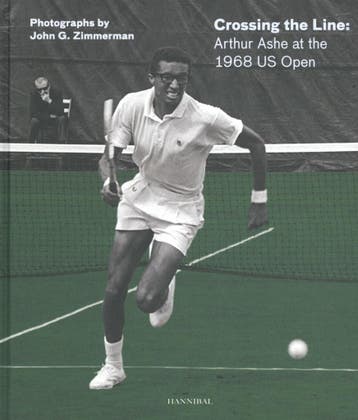 Crossing the line 9789492677501, Boeken, Verzenden, Gelezen
