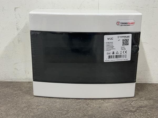 Veiling - 5x Tehnoplast verdeelkast N12-C/P IP40, Doe-het-zelf en Verbouw, Elektra en Kabels, Nieuw