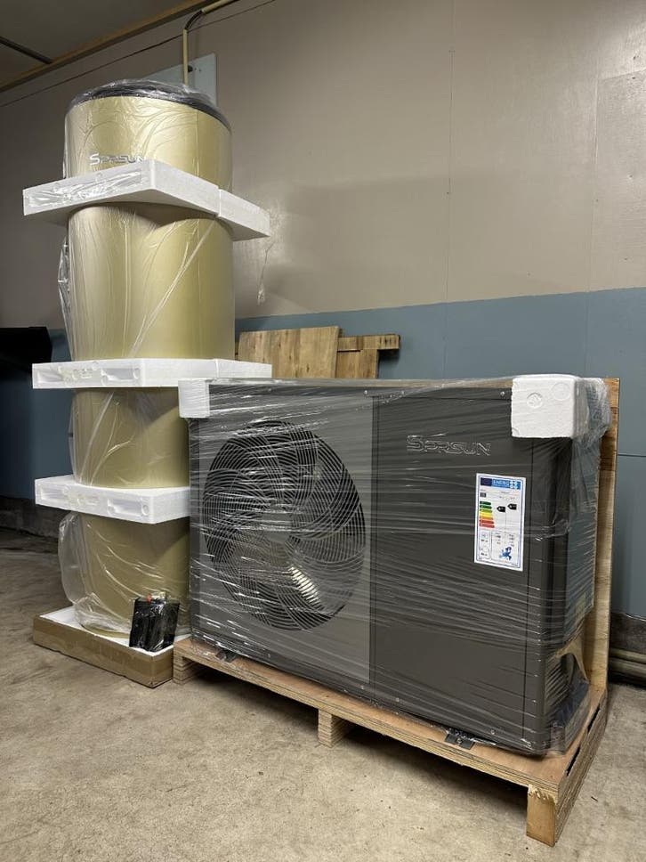 SPRSUN 12 kW Monoblock Warmtepomp A+++ – Gasloos, Doe-het-zelf en Verbouw, Verwarming en Radiatoren, 800 watt of meer, Hoog rendement (Hr)