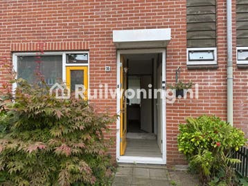 120 m² huis in Almelo met 3 kamers (Waterschap Vechtstromen, Huizen en Kamers, Overijssel