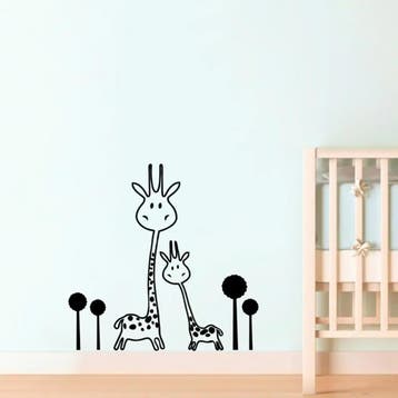Grote muur/deur stickerset met 2 giraffen tussen 4 boompjes, Verzenden, Nieuw, Wanddecoratie