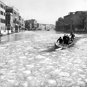 Camerapohoto Epoche/Vittorio Pavan - Ghiaccio in Canal