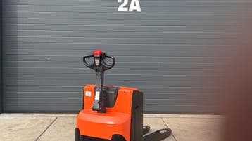 Toyota LWE200 2000kg/2021/3 maanden garantie, Zakelijke goederen, Machines en Bouw | Heftrucks en Intern transport, 2000 tot 3000 kg