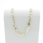 Parel collier met gouden slot. (Ketting), Gebruikt, Overige kleuren, Ophalen of Verzenden, Met edelsteen