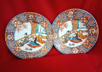 Paar borden Moriage - Porselein - Japan - Meiji periode, Antiek en Kunst