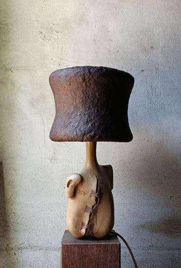 Renat Shuteev - Tafellamp - Papier-maché, Eik - Lamp