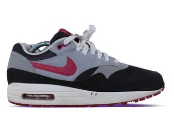 Nike Air Max 1 Black Rave Pink, Kleding | Heren, Ophalen of Verzenden, Nieuw, Nike, Sneakers of Gympen