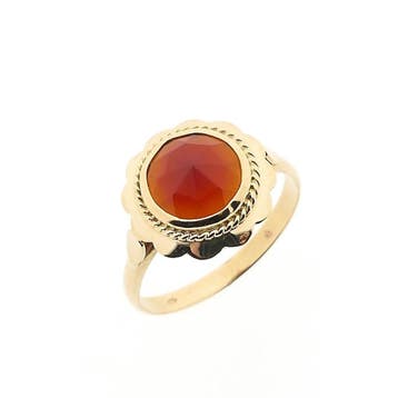 Vintage gouden ring met carneool, Gebruikt, 19 tot 20, Ophalen of Verzenden, Met edelsteen