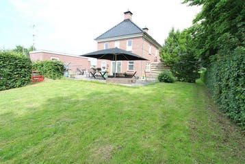 Huis te huur aan Amsteldijk Zuid in Amstelveen, Vrijstaande woning, Noord-Holland