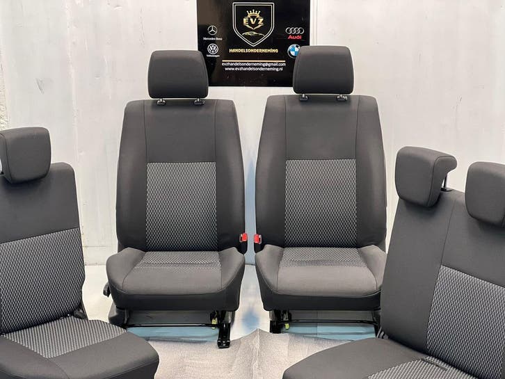 Suzuki Splash bj.2014 bekledingset stoelen compleet zwart, Auto-onderdelen, Interieur en Bekleding, Gebruikt, Suzuki