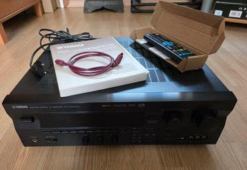 Yamaha - RX-V 595a Solid state meerkanaals receiver, Nieuw