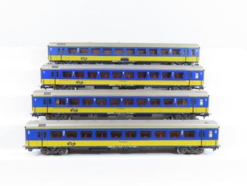 Märklin H0 - 4164/4165 - Modeltrein personenwagen (4) - 4, Nieuw