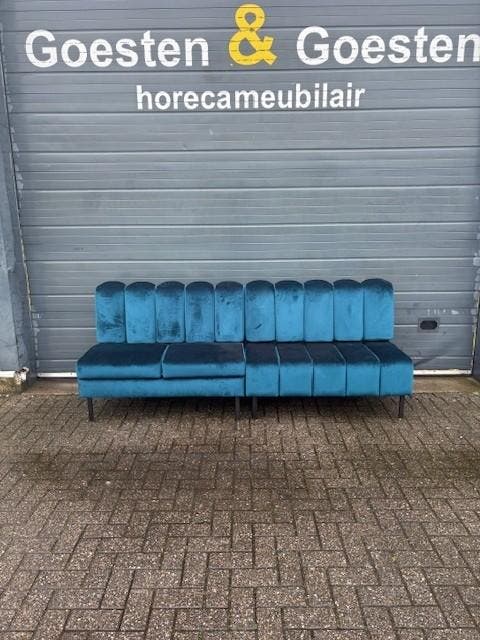 Showroom Bank - B251 Vintage/Café, Huis en Inrichting, Banken | Bankstellen, Ophalen