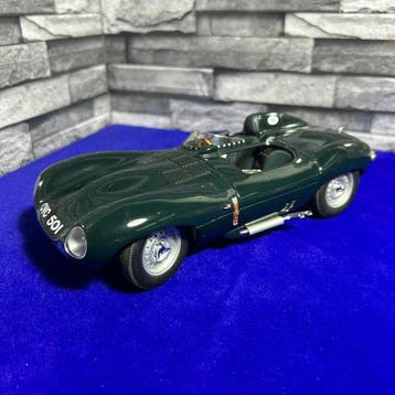 Autoart 1:18 - Modelauto - Jaguar D-Type Short Nose, green, Nieuw