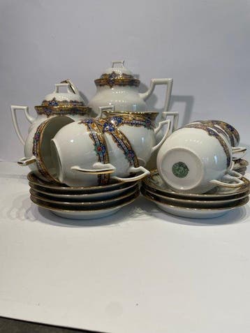 Limoges - Koffie- en theeservies (25) - Porselein -